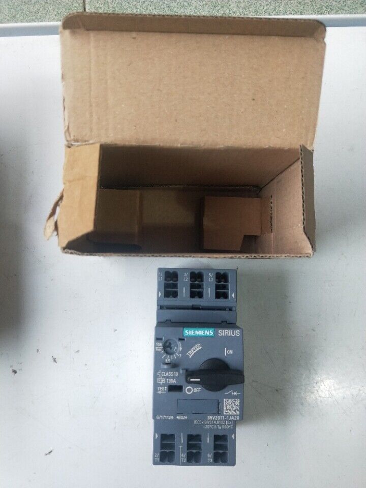 Siemens 3RV2011-1JA20 Circuit Breaker